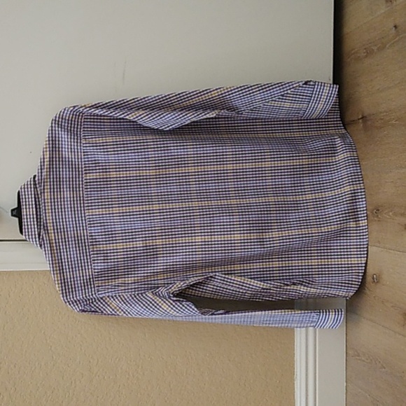 Kenneth Cole(Reaction) Button Down Shirt - Picture 2 of 2